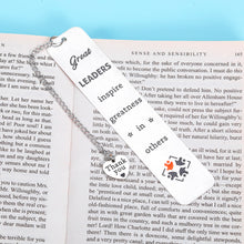 Load image into Gallery viewer, Boss Day Gift Bookmark for Women Men Boss Lady Leader Christmas Birthday Retirement Appreciation Thank You Gifts for Supervisor Mentor Leaving Going Away Gifts for Coworker PM Leadership Gifts