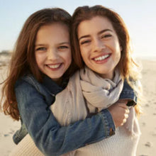 Load image into Gallery viewer, To My Little Girl Inspirational Gifts Keychain For Daughter From Mom Dad Sweet 16th 18th 21st Birthday Graduation Wedding Christmas Mothers Day Gift For Step Teen Adult Daughter Girls Kids Keyring