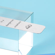 Load image into Gallery viewer, Book Lovers Gifts for Women A Well Read Woman is A Dangerous Creature Bookmark Book Club Bookworm Gift for Mom Teacher Best Friend Sister Coworker Female Birthday Daughter Graduation Gifts for Her