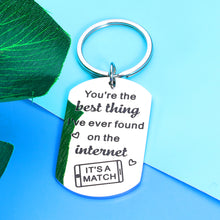 Load image into Gallery viewer, Valentines Gifts for Women Men Funny Keychain for Online Friends BFF Teen Boys Girls Christmas Birthday Online Dating Gifts for Boyfriend Girlfriend Husband Wife 1 Year Anniversary Wedding Couple Gift