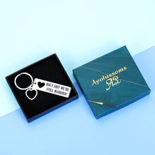 Load image into Gallery viewer, Funny Couples Husband Wife Keychain Gifts We&#39;re Still Married Wedding Anniversary Key Chain For Parents Friends Him Her Man Christmas Birthday Valentine’s Day Gift for Hubby Humorous Jewelry
