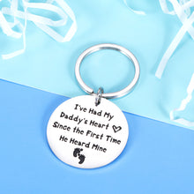 Load image into Gallery viewer, Christmas Keychain Gifts For Dad From Daughter Son Baby Boy Fathers Day Gif For Men First Time New Dad Daddy Stepdad Father In Law Birthday Wedding Appreciation Gift For New Papa Stepfather Best Dad
