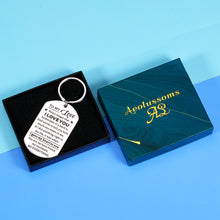 Load image into Gallery viewer, To My Love Keychain Valentines Gifts for Boyfriend Girfriend Fiance Christmas Birthday Gift for Husband Wife Anniversary Wedding Engagement Gift for Women Men I Love You Key Ring for Couple Soulmate
