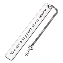 Load image into Gallery viewer, Boss Day Thank You Gift Bookmark for Women Men for Coworker Boss Leader Employee Appreciation Birthday Christmas Thanksgiving Retirement Leaving Away Goodbye Gift for Him Her Book Lover Office

